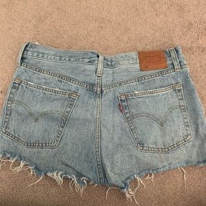 Levi’s shorts